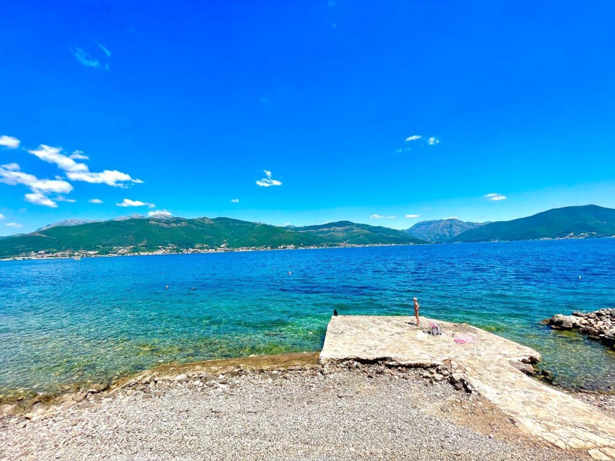 Beachfront Villa Pearl Of Adria Krasići Екстериор снимка