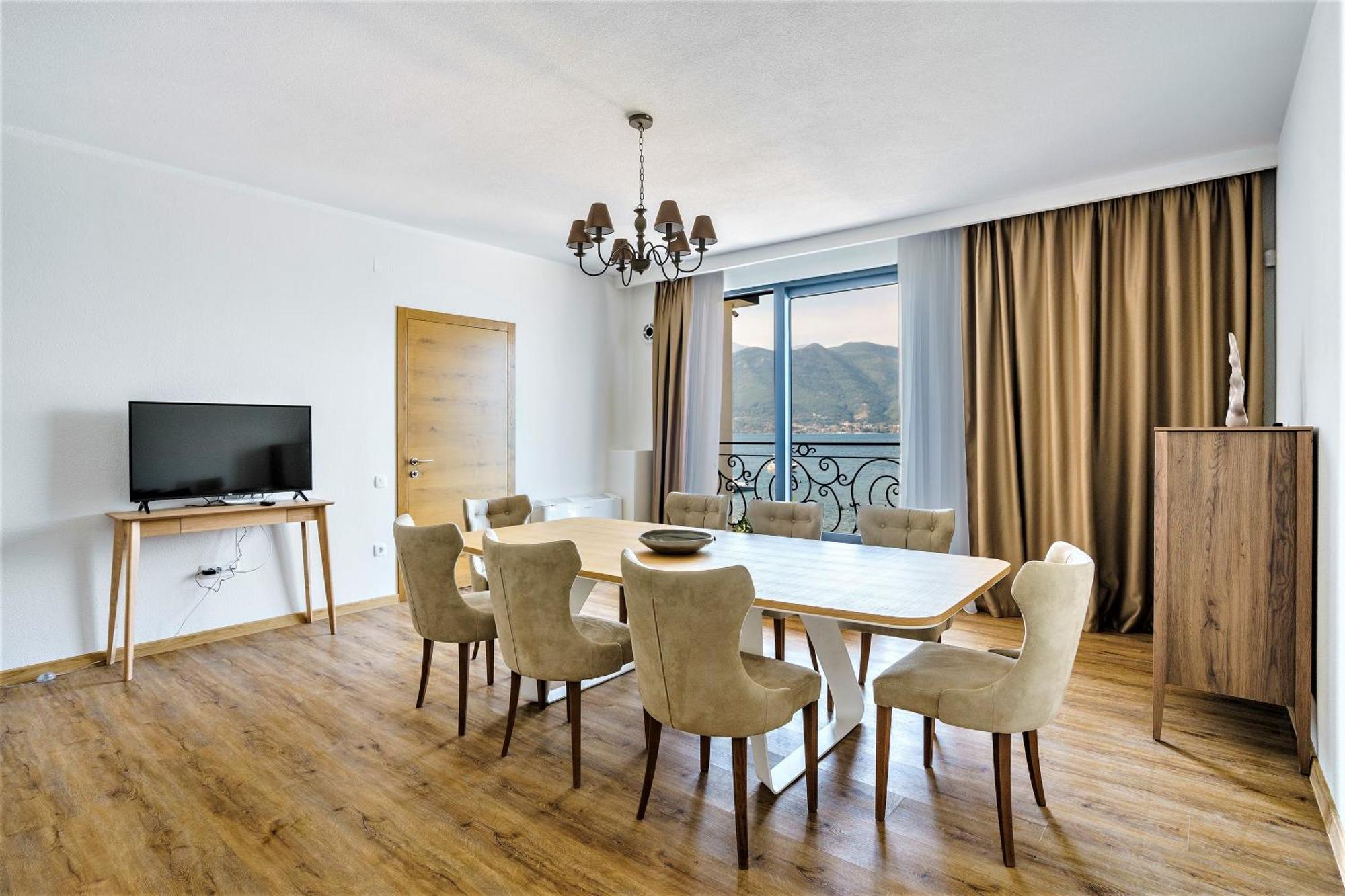 Beachfront Villa Pearl Of Adria Krasići Екстериор снимка