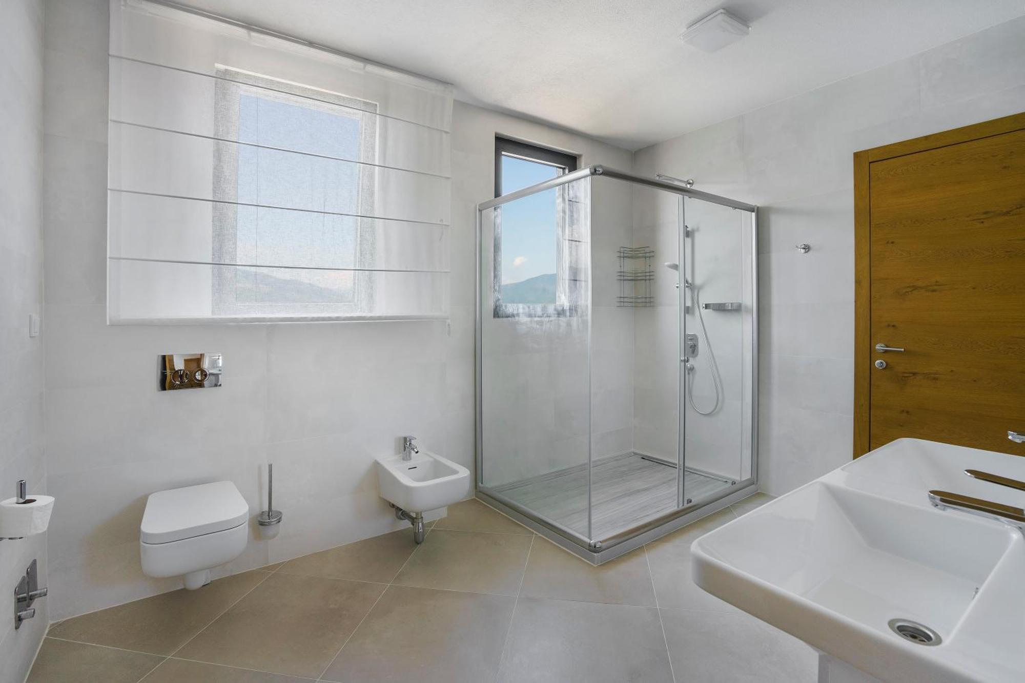 Beachfront Villa Pearl Of Adria Krasići Екстериор снимка